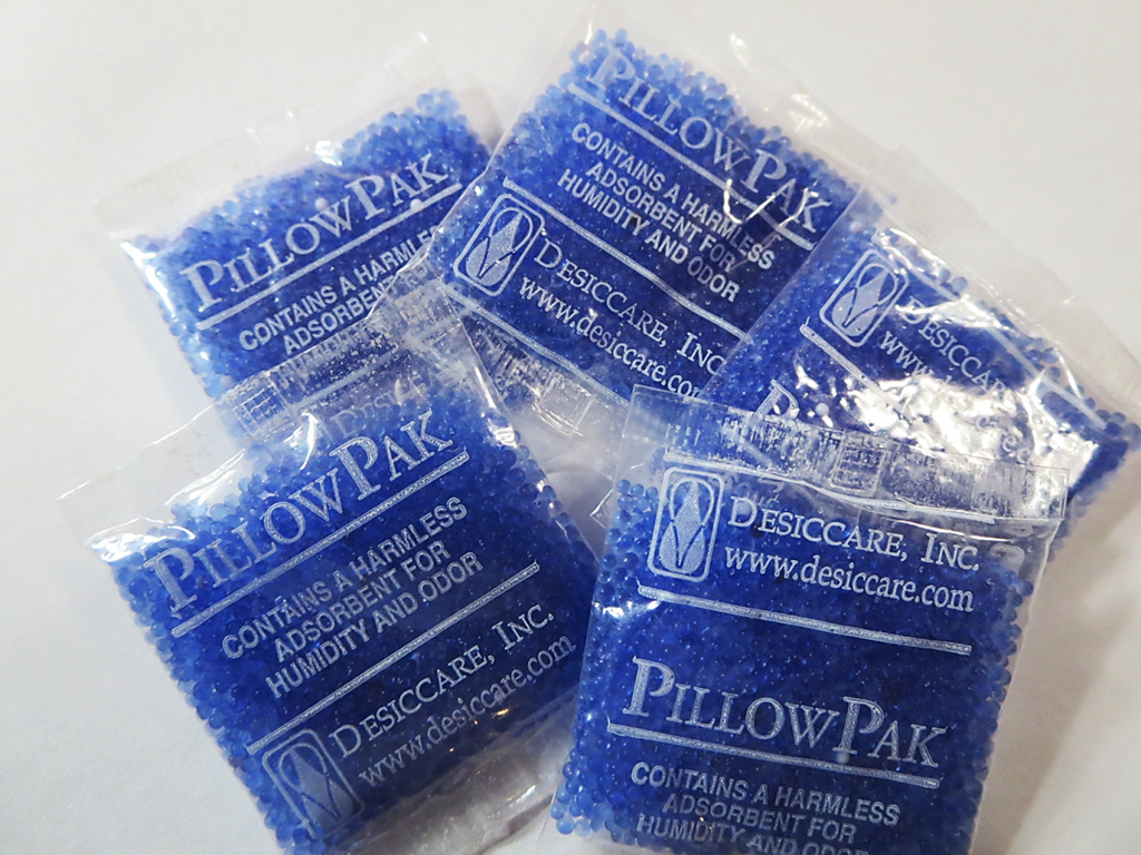 Pillow Paks Indicating Silica Gel Packets (3 Gram)